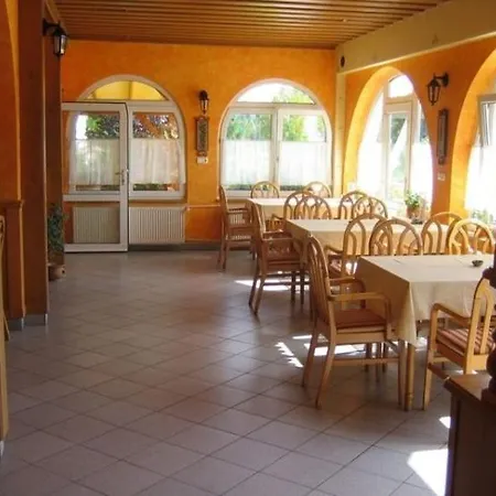 Sziget Hotel&Restaurant 3*