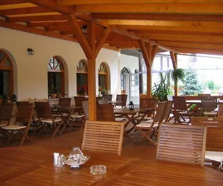 Sziget Hotel&Restaurant Tarjan